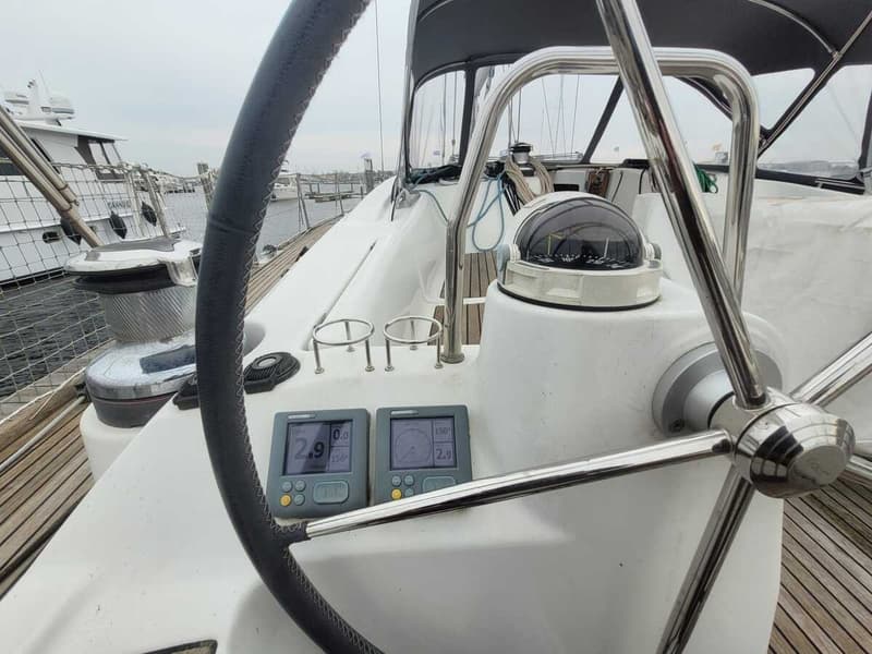 Beneteau Oceanis 54 foto 31
