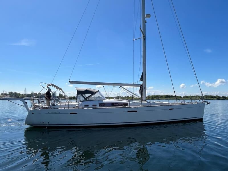 Beneteau Oceanis 54 foto 43