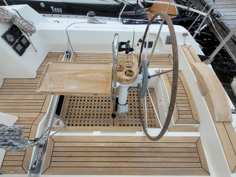 Beneteau First 32S5 foto 28