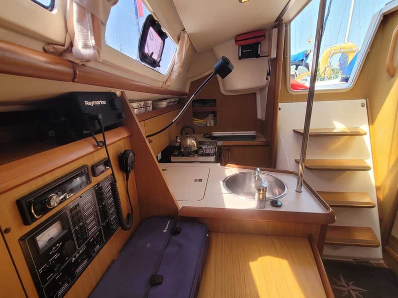 Jeanneau Sun Odyssey 32i foto 4