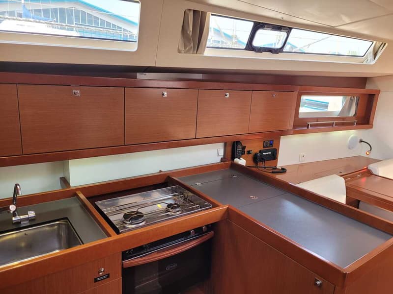 Beneteau Oceanis 45 foto 5