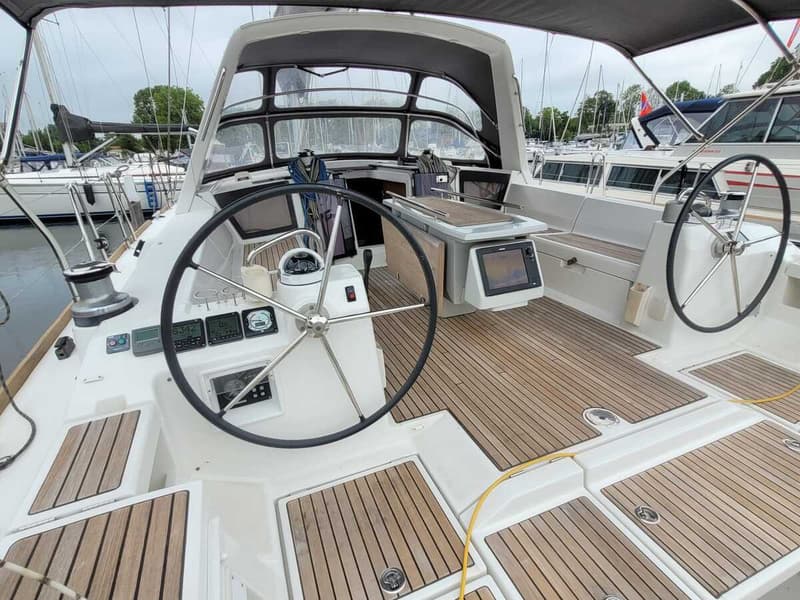 Beneteau Oceanis 45 foto 55