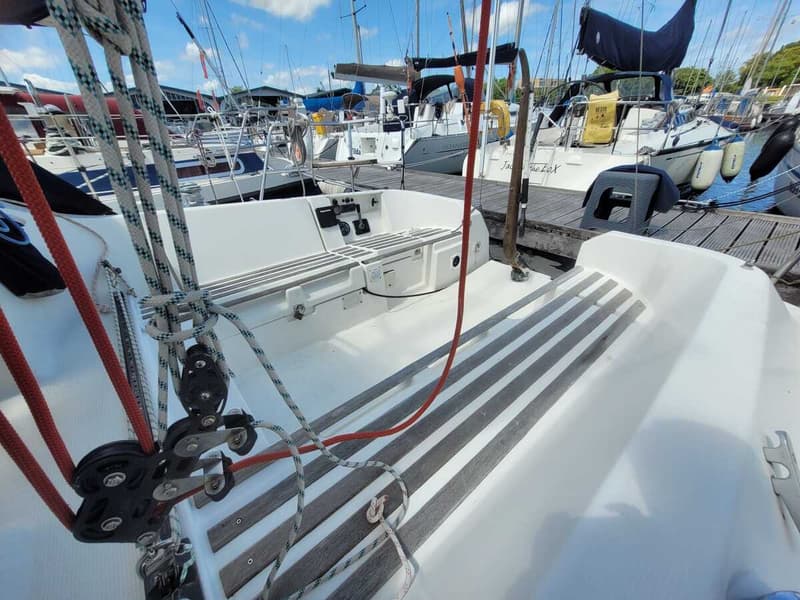 Beneteau First 310 foto 18