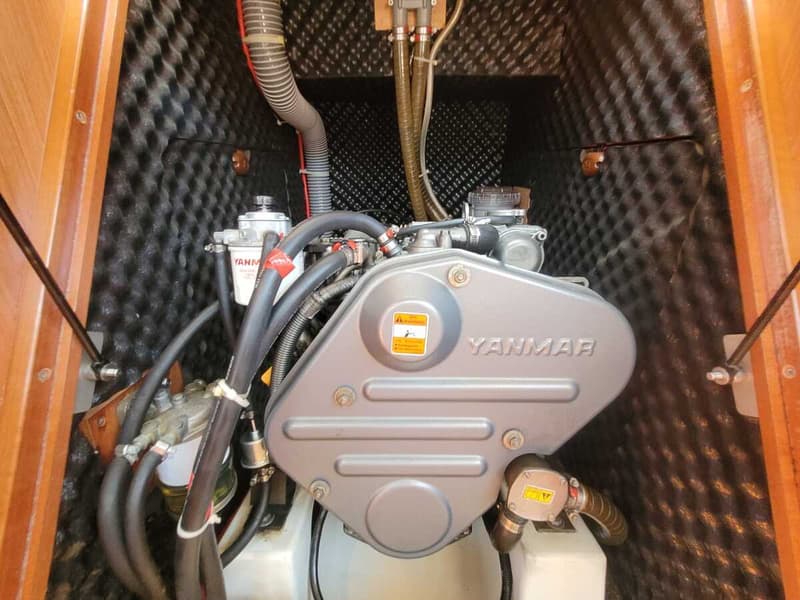 Beneteau Oceanis 43 foto 22