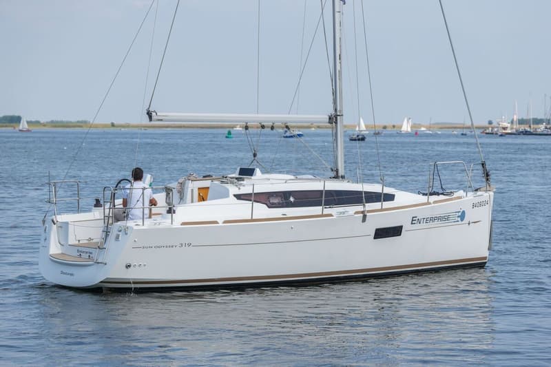 Jeanneau Sun Odyssey 319 foto 1
