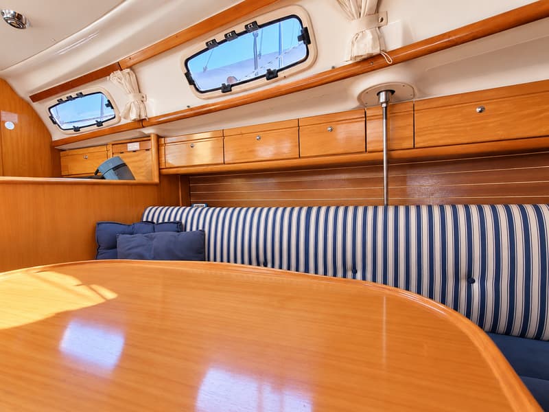 Bavaria 30 Cruiser foto 12