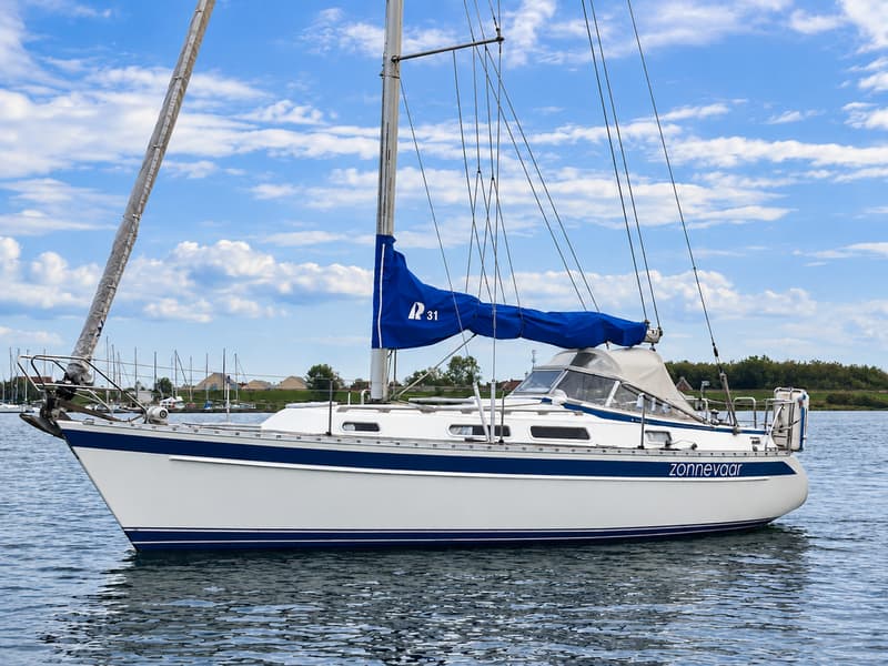 Hallberg Rassy 31 foto 1