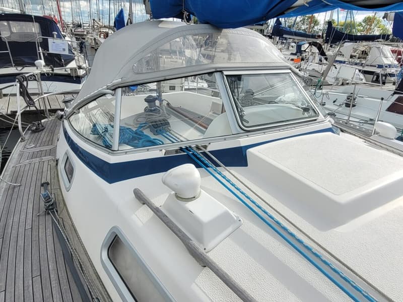 Hallberg Rassy 31 foto 23