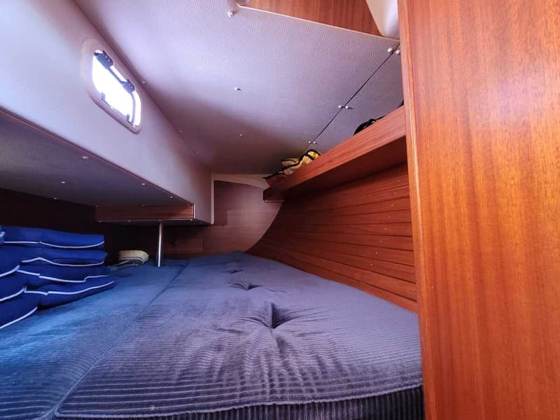 Hallberg Rassy 31 foto 10