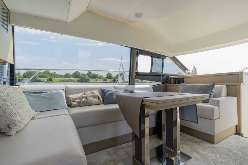 Jeanneau Prestige 520 Fly foto 21