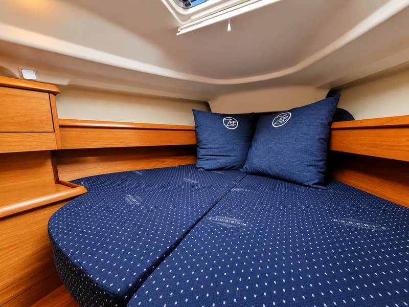 Jeanneau Sun Odyssey 37 foto 12