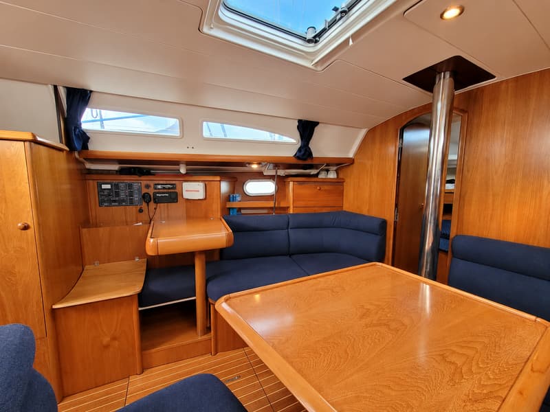 Jeanneau Sun Odyssey 37 foto 9