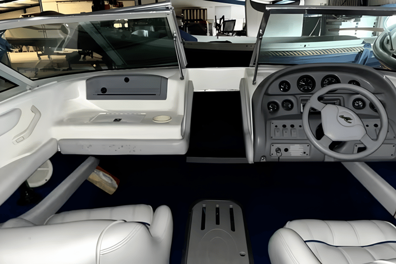 Searay 190 Signature V8 5.7 L Mercruiser foto 3