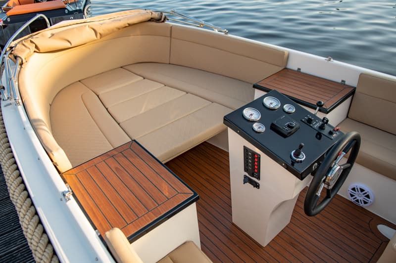 Lago Amore 633 Tender foto 15