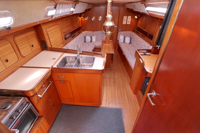 Bavaria 38 foto 2