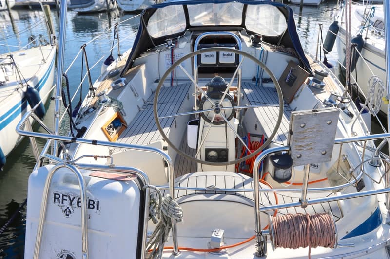 Bavaria 38 foto 55