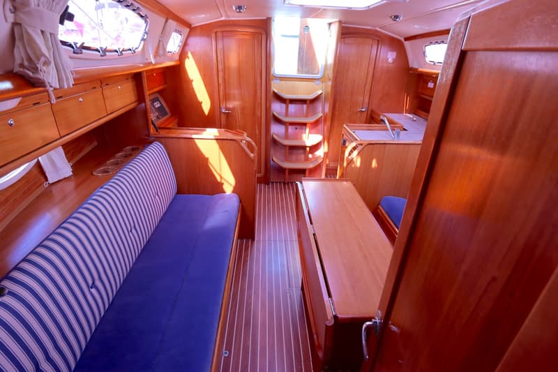 Bavaria 34 Cruiser foto 15