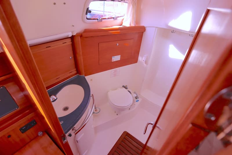 Bavaria 34 Cruiser foto 26
