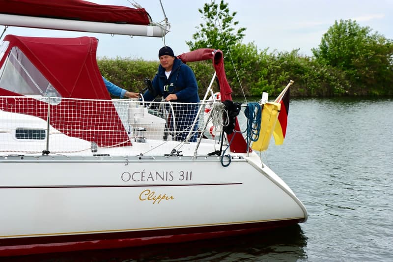 Beneteau Oceanis 311 Clipper foto 36