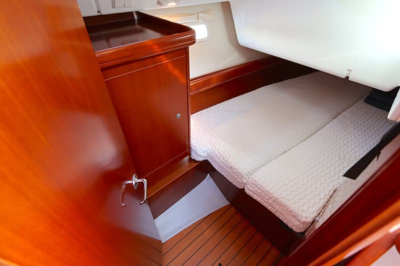 BENETEAU OCEANIS CLIPPER 373 foto 17