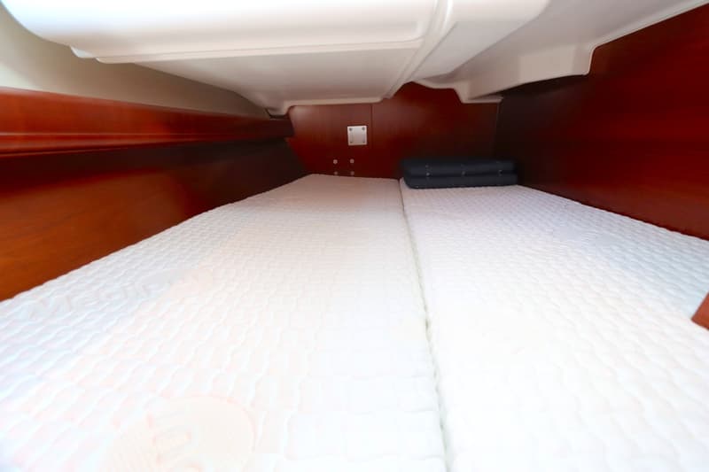 BENETEAU OCEANIS CLIPPER 373 foto 20