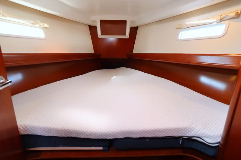 BENETEAU OCEANIS CLIPPER 373 foto 24