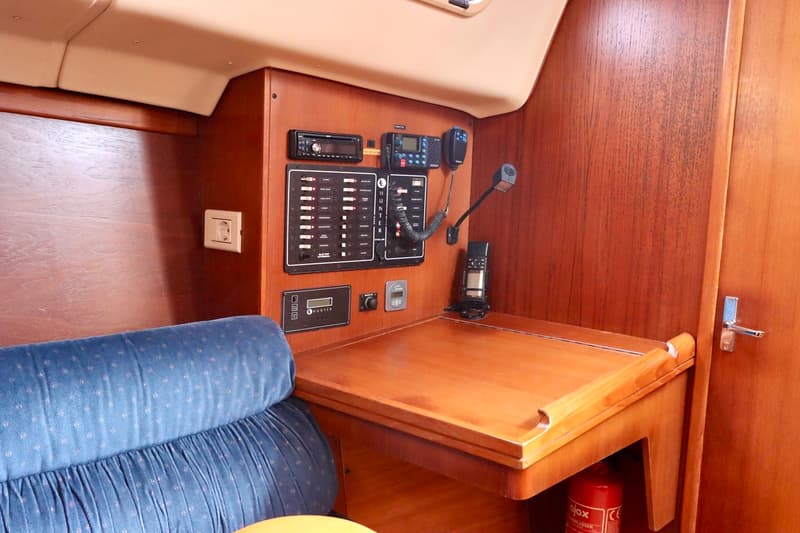 Hunter 306 foto 12