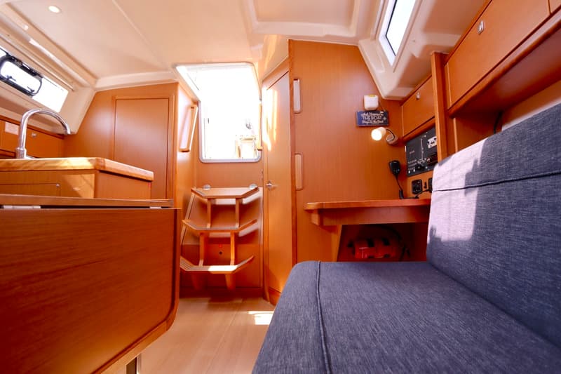 Bavaria 33 Cruiser foto 14