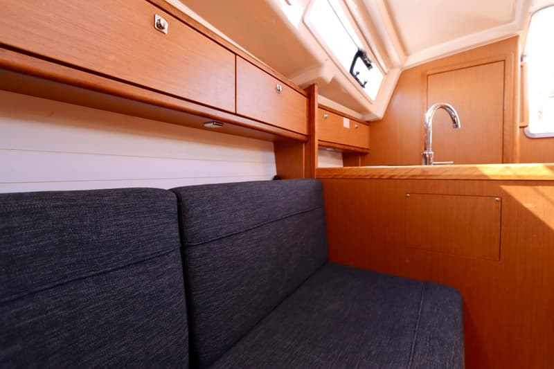Bavaria 33 Cruiser foto 9