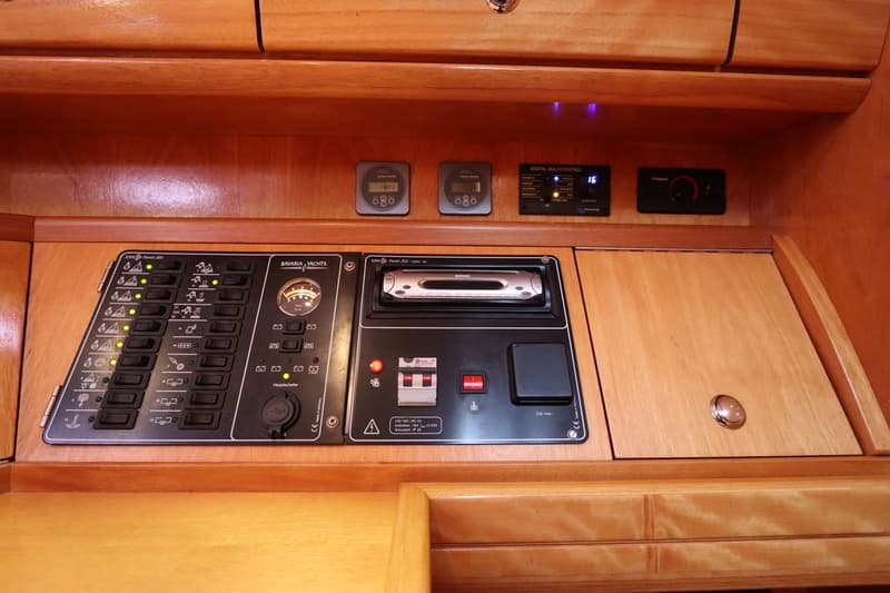 Bavaria 42-3 Cruiser foto 11