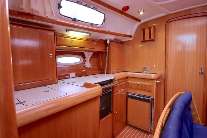 Bavaria 42-3 Cruiser foto 12