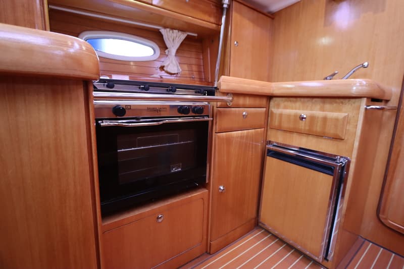 Bavaria 42-3 Cruiser foto 15