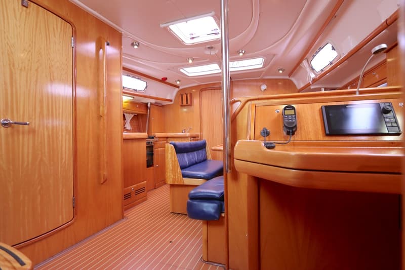 Bavaria 42-3 Cruiser foto 6