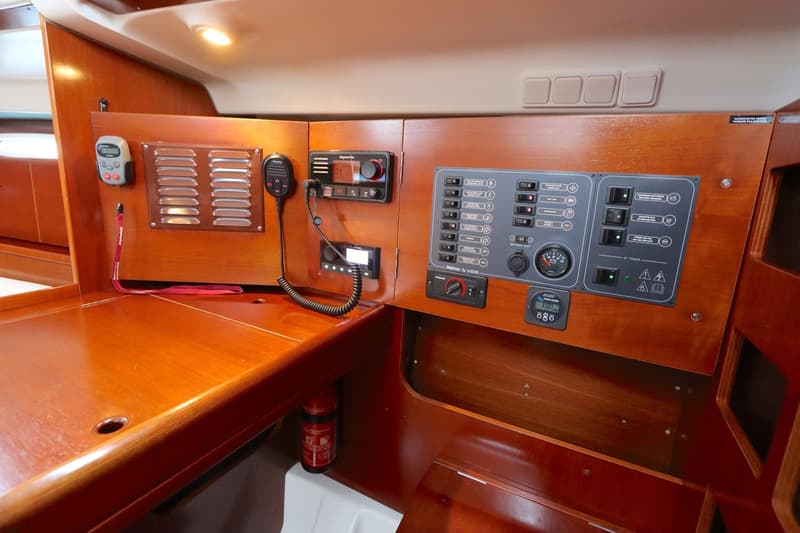 Beneteau First 36.7 Performance uitvoering foto 11