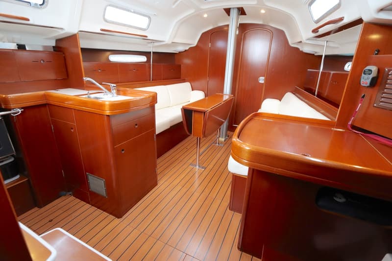 Beneteau First 36.7 Performance uitvoering foto 14