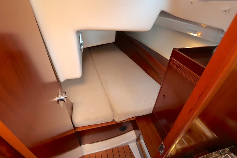 Beneteau First 36.7 Performance uitvoering foto 17