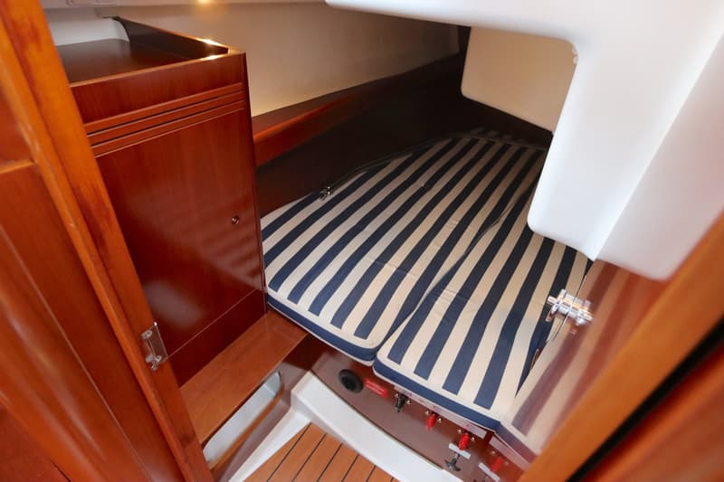 Beneteau First 36.7 Performance uitvoering foto 20