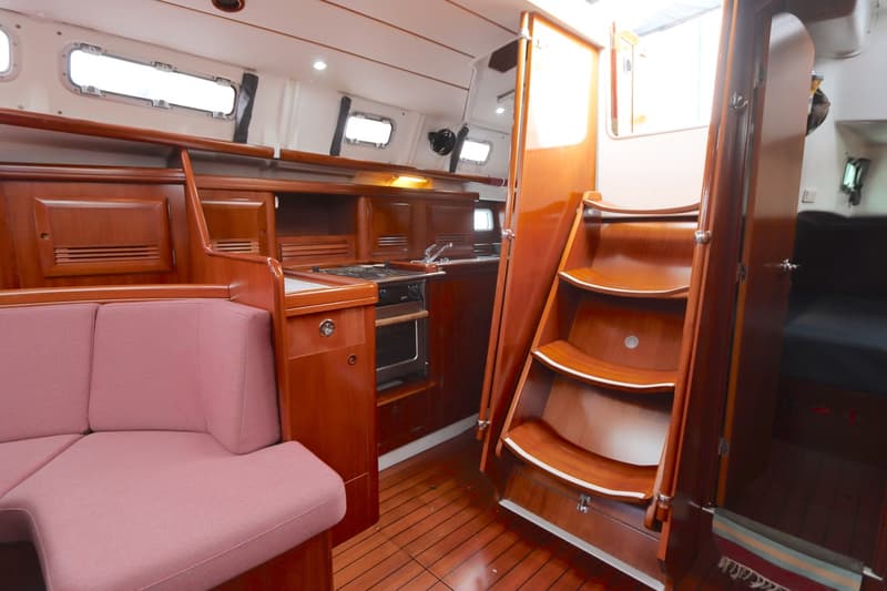 Beneteau Oceanis 423 Clipper foto 11