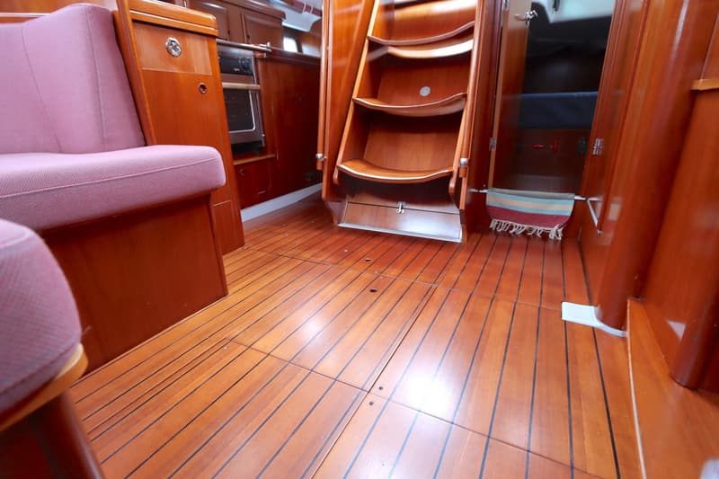 Beneteau Oceanis 423 Clipper foto 12