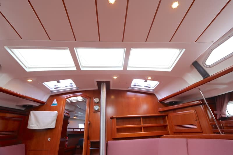 Beneteau Oceanis 423 Clipper foto 17