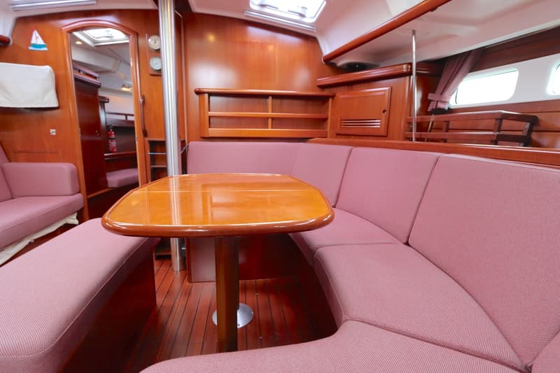 Beneteau Oceanis 423 Clipper foto 20
