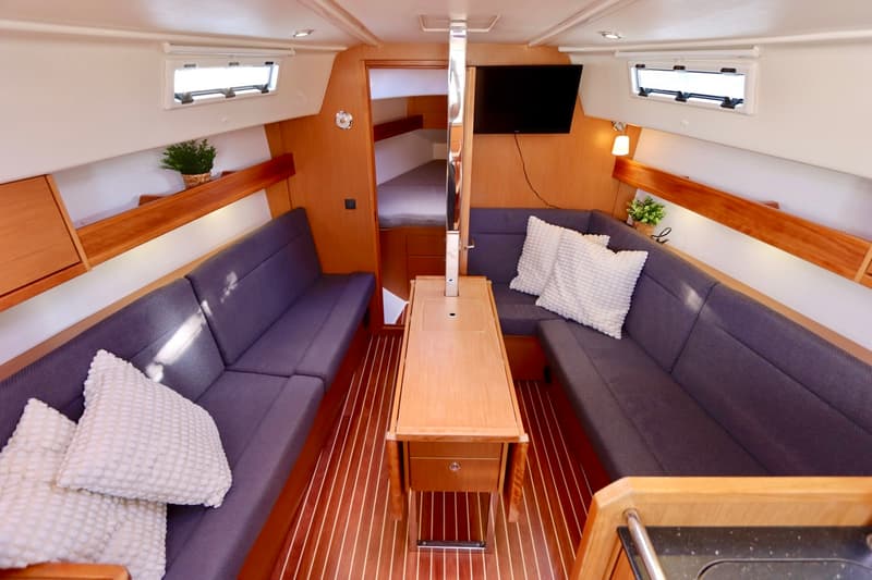 Bavaria 32 Cruiser foto 3