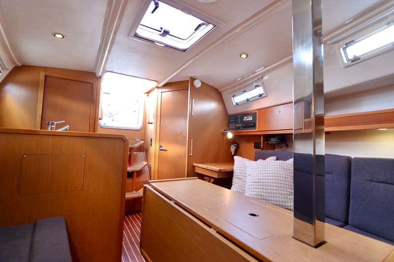 Bavaria 32 Cruiser foto 9
