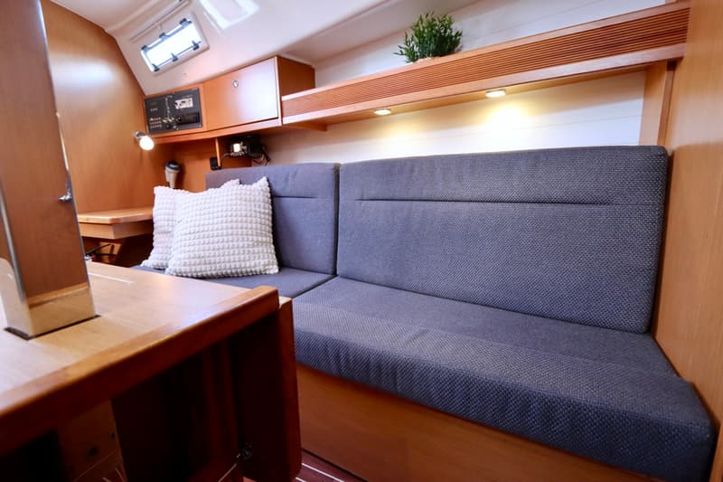 Bavaria 32 Cruiser foto 7