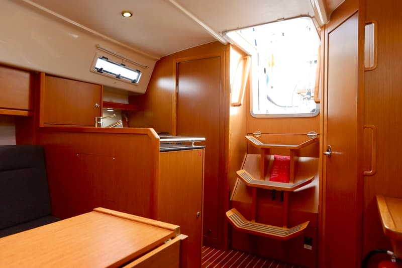 Bavaria 32 Cruiser foto 16