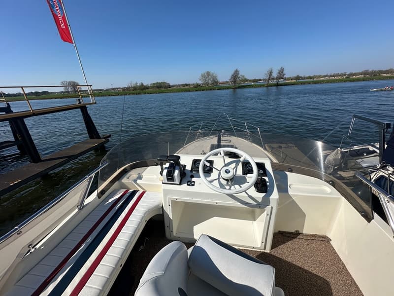 Fairline 31 Corniche foto 25