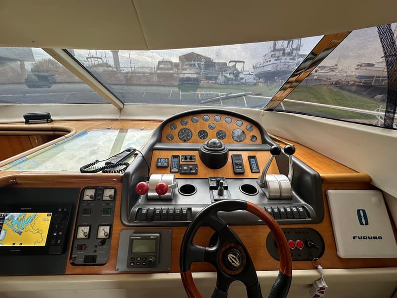 Sunseeker Manhattan 48 foto 11