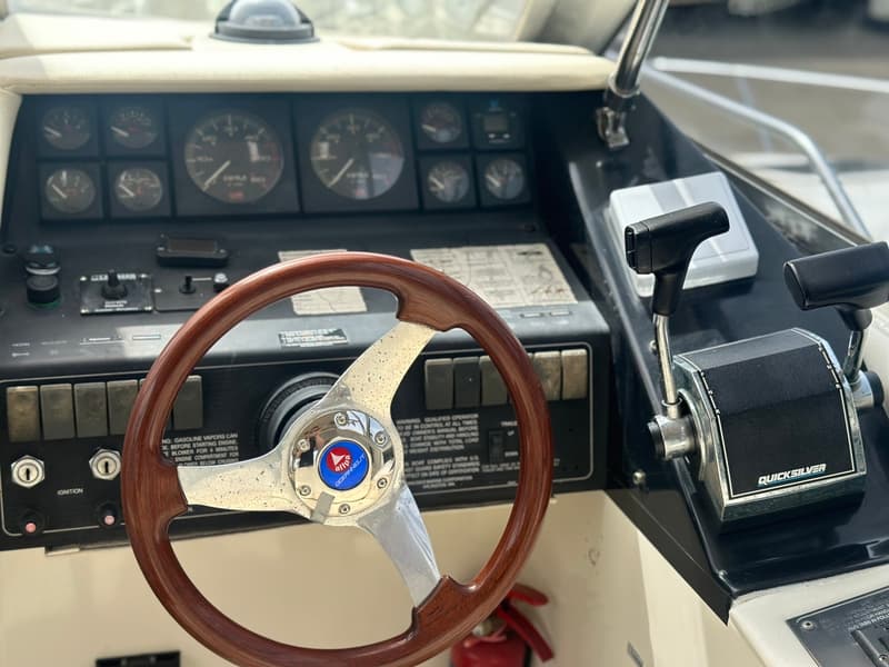 Bayliner 3055 Sunbridge foto 12