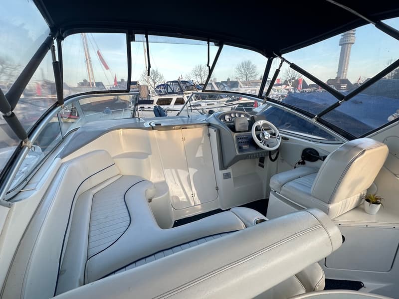 Bayliner 285 SB foto 10
