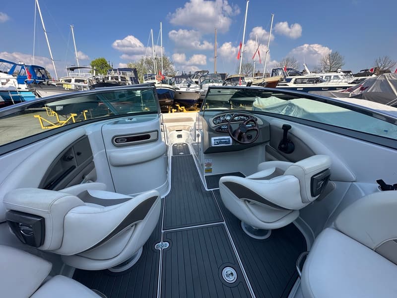 Crownline E6 foto 2